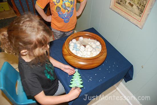 Winter Sensory Tub/Bin