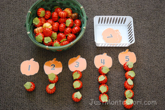 Counting Pumpkins 1-10